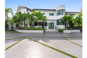 6180 Pine Tree Dr Miami Beach, FL 33140 - MLS#A11964533