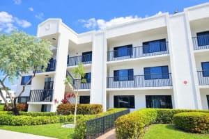 10722 W Clairmont Cir 102, Tamarac 10722 W Clairmont Cir 102, Tamarac