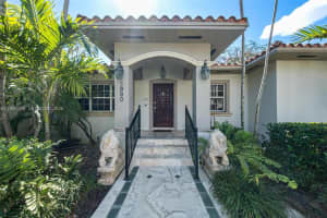 5990 Sw 83rd St South Miami, FL 33143 - MLS#A11964559