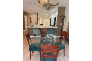 10233 Nw 52nd Ln, Doral