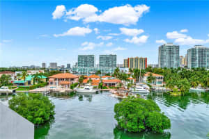 385 Poinciana Dr 1230 Sunny Isles Beach, FL 33160 - MLS#A11964605