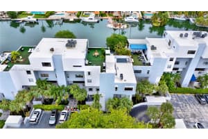 385 Poinciana Dr 1230 Sunny Isles Beach, FL 33160 - MLS#A11964605