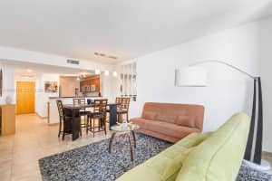 244 Biscayne Blvd 1906 Miami, FL 33132 - MLS#A11964619