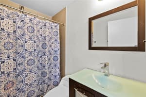 2071 Nw 86th St Miami, FL 33147 - MLS#A11964626