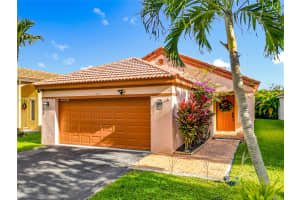 1536 Presidio Dr Weston, FL 33327 - MLS#A11964636