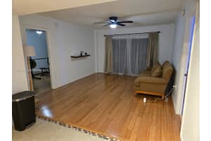 4156 Inverrary Dr 404 Lauderhill, FL 33319 - MLS#A11964639