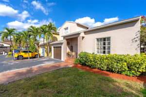 8253 Nw 192nd Ter Hialeah, FL 33015 - MLS#A11964652