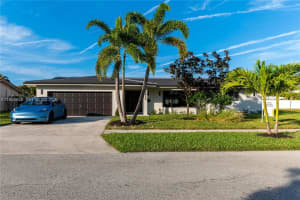 2415 Ne 35th Dr, Fort Lauderdale