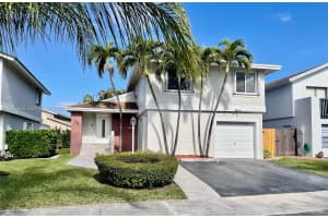 922 Nw 106th Ave Cir 922 Miami, FL 33172 - MLS#A11964662