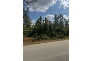 3104 E 10th St Lehigh Acres, FL 33972 - MLS#A11964669
