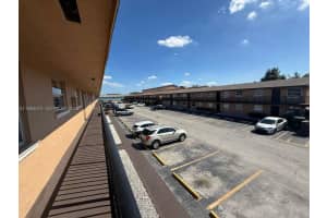 5491 W 24th Ave APT 39, Hialeah, FL 33016, - MLS#A11964675