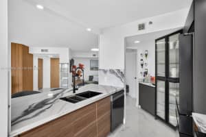 1000 Island Blvd 1710 Aventura, FL 33160 - MLS#A11964684