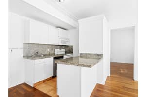 1027 Pennsylvania Ave APT 206, Miami Beach, FL 33139, - MLS#A11964687