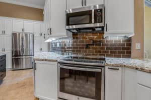 1306 Crossbill Ct Weston, FL 33327 - MLS#A11964693