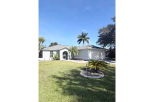 15561 Spring Line Ln Fort Myers, FL 33905 - MLS#A11964735