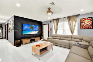 2771 Nw 8th St Pompano Beach, FL 33069 - MLS#A11964739