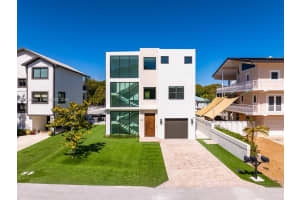 16 Bass Ave Key Largo, FL 33037 - MLS#A11964749