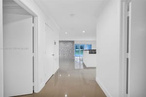 820 E Cypress Ln V-38 Pompano Beach, FL 33069 - MLS#A11964795