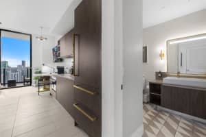 159 NE 6th St #4910, Miami, FL 33132, - MLS#A11964797