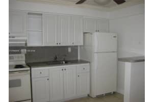 11 Sw 32nd Ave 1 Miami, FL 33135 - MLS#A11964800