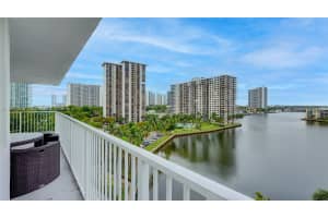 2851 Ne 183rd St 817e Aventura, FL 33160 - MLS#A11964808