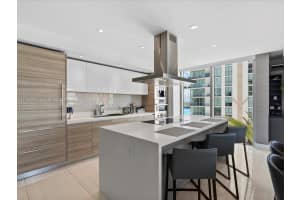 300 Sunny Isles Blvd 4-807 Sunny Isles Beach, FL 33160 - MLS#A11964822