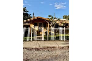 729 Nw 47th Ter, Miami