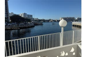 2500 Diana Dr 107 Hallandale Beach, FL 33009 - MLS#A11964865