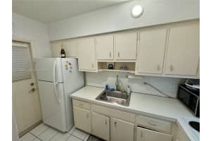 6580 Santona St A38 Coral Gables, FL 33146 - MLS#A11964867