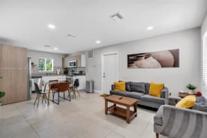 507 Nw 8th Ave #2 Fort Lauderdale, FL 33311 - MLS#A11964875