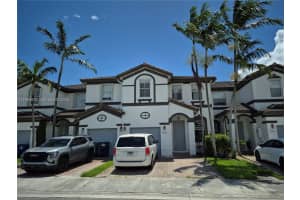 7673 Nw 116th Ave 7673 Doral, FL 33178 - MLS#A11964878