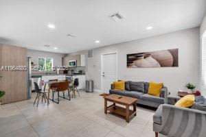 507 Nw 8th Ave #1 Fort Lauderdale, FL 33311 - MLS#A11964880