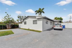 11441 Sw 2nd St 11441 Sweetwater, FL 33174 - MLS#A11964887