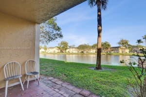 351 Palm Way , Pembroke Pines, FL 33025 - MLS#A11964921