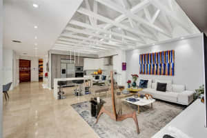 1662 Diplomat Dr, Miami 1662 Diplomat Dr, Miami