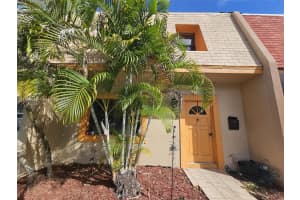 5953 Nw 24th Ct, Sunrise