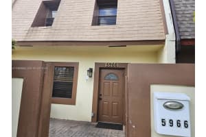 5966 Nw 24th Ct Sunrise, FL 33313 - MLS#A11964955