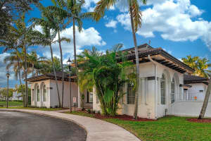 MLS# A11964973, Doral, Florida 33178