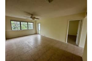 2223 Park Ln 304 Hollywood, FL 33021 - MLS#A11965057