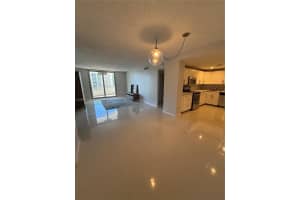 5555 Collins Ave APT 12Z, Miami Beach, FL 33140, - MLS#A11965089