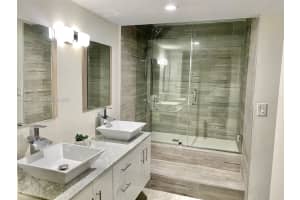 8897 Fontainebleau Blvd 303 Miami, FL 33172 - MLS#A11965117