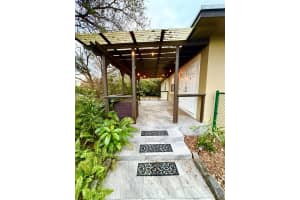 1621 Sw 117th Ave Davie, FL 33325 - MLS#A11965142