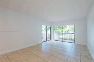 995 Sw 84th Ave 203 Miami, FL 33144 - MLS#A11965164
