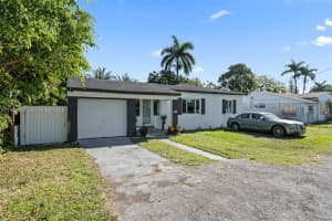 9251 Little River Blvd Miami, FL 33147 - MLS#A11965176