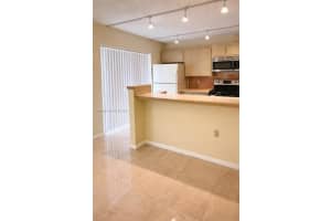 2610 26th Way Riviera Beach, FL 33407 - MLS#A11965185