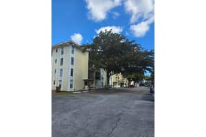 11925 Ne 2nd Ave B307 North Miami, FL 33161 - MLS#A11965210