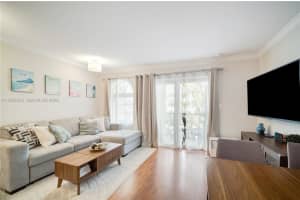 338 Majorca Ave 205 Coral Gables, FL 33134 - MLS#A11965223