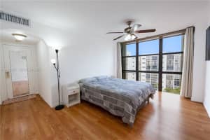 17011 N Bay Rd APT 906, Sunny Isles Beach, FL 33160, - MLS#A11965257