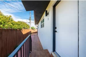 3321 Nw 19th Ter B Miami, FL 33125 - MLS#A11965268