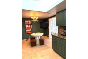 MLS# A11965273, Miami, Florida 33181